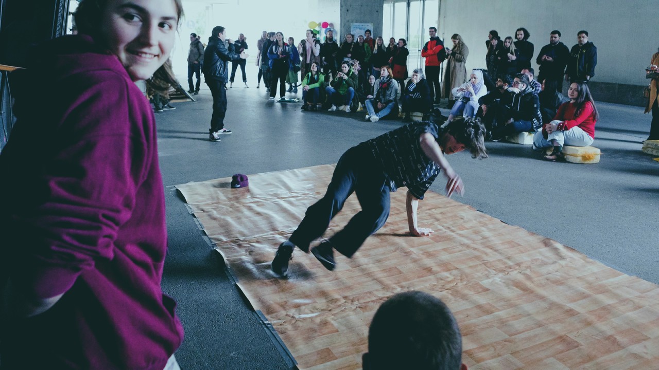 Nastanek od A do BAZA 13