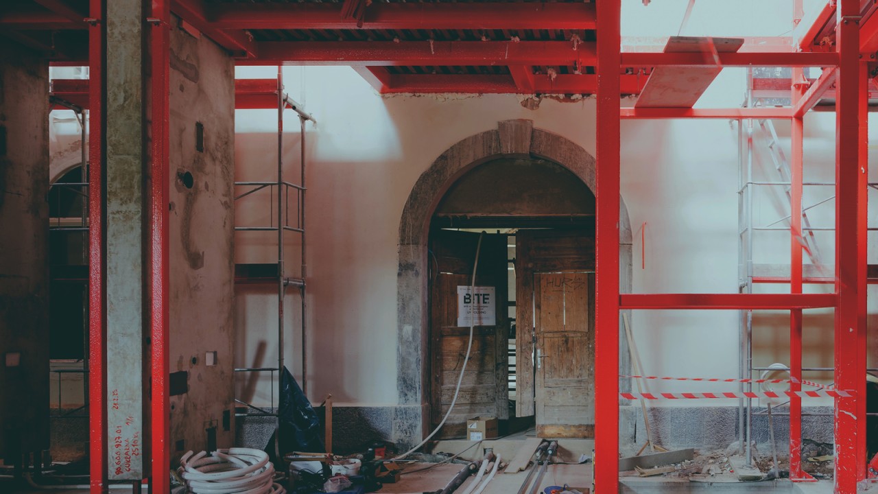 Nastanek od A do BAZA 20