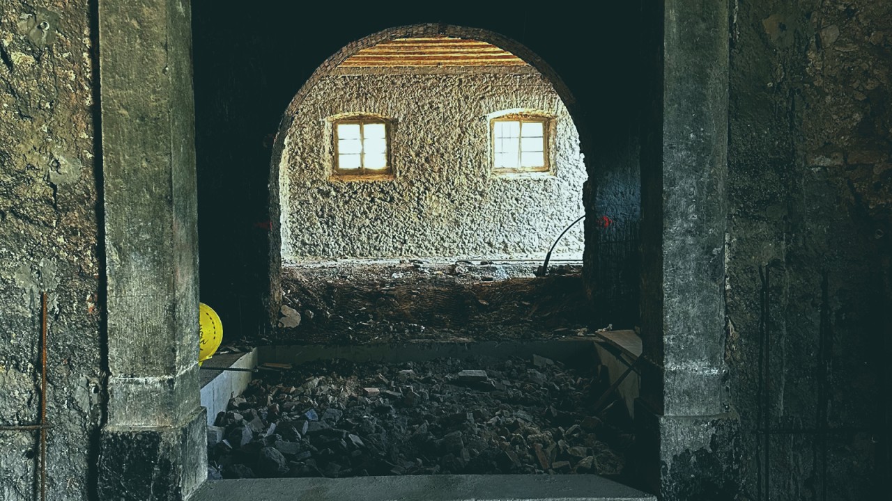 Nastanek od A do BAZA 8