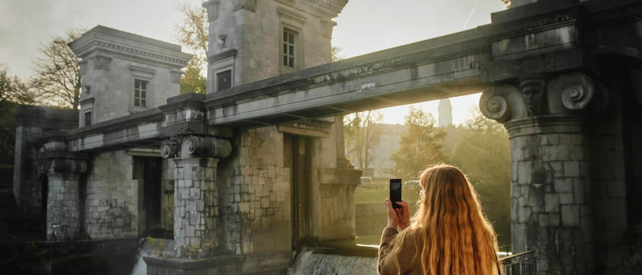 Guided tour around BAZA