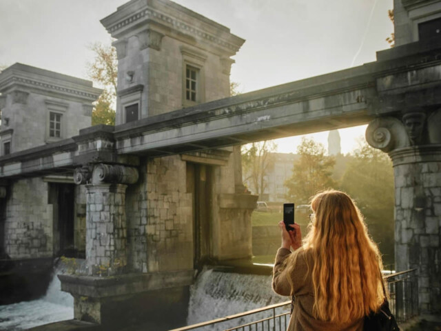 Guided tour around BAZA